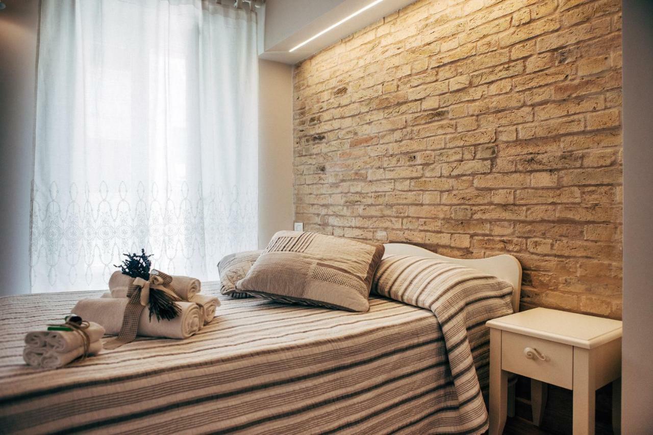 B&B Domar ชิวิตาโนวา มาร์เค ภายนอก รูปภาพ