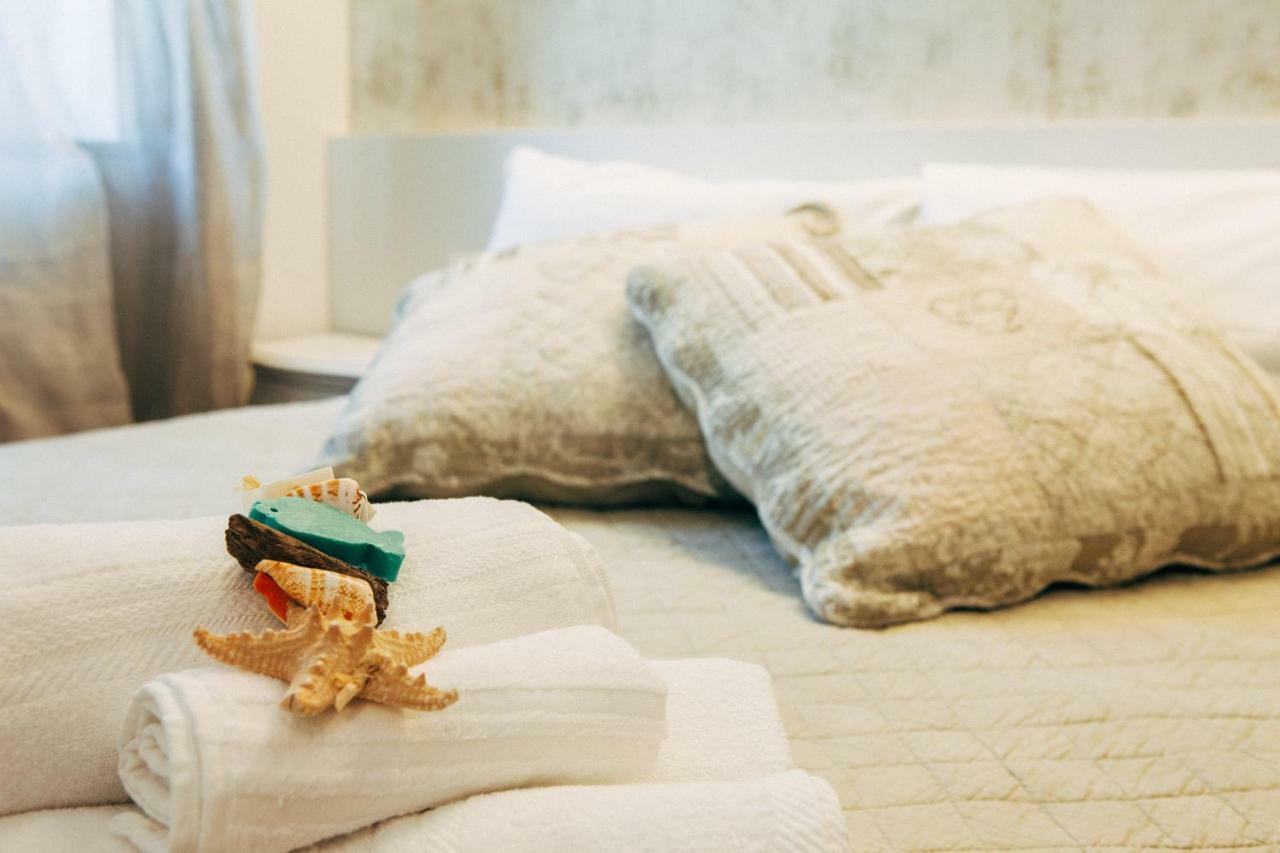 B&B Domar ชิวิตาโนวา มาร์เค ภายนอก รูปภาพ