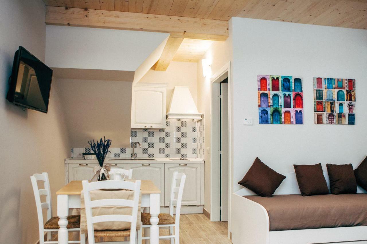 B&B Domar ชิวิตาโนวา มาร์เค ภายนอก รูปภาพ